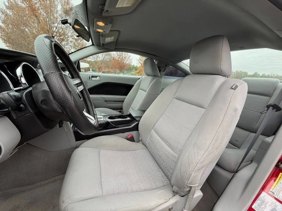 2005 Ford S197 Mustang - Image 13 of 17