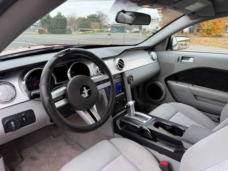 2005 Ford S197 Mustang - Image 11 of 17