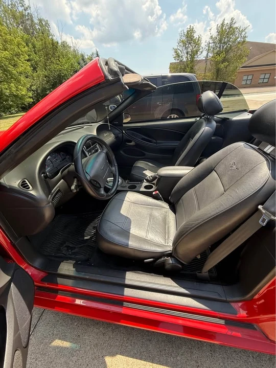 2005 Ford S197 Mustang - Image 10 of 19