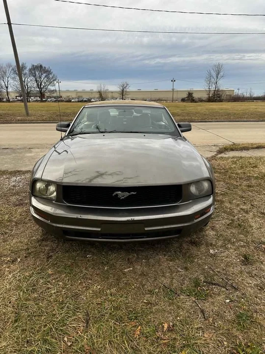2005 Ford S197 Mustang - Image 2 of 7