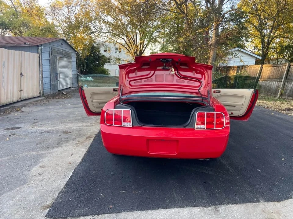 2005 Ford S197 Mustang - Image 10 of 14