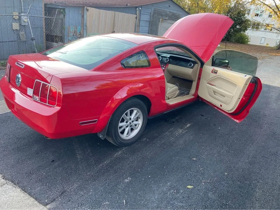 2005 Ford S197 Mustang - Image 7 of 14