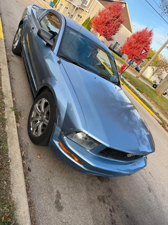 2005 Ford S197 Mustang - Image 2 of 9