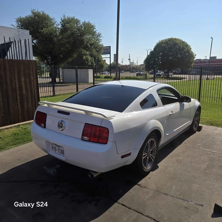 2005 Ford S197 Mustang - Image 3 of 5