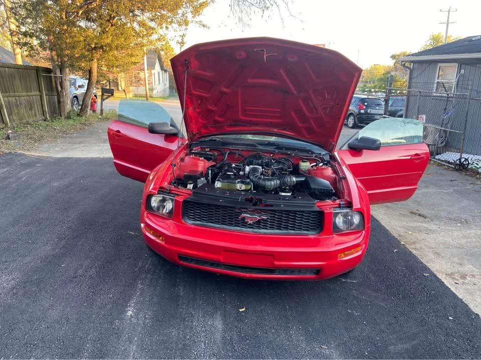 2005 Ford S197 Mustang - Image 2 of 14