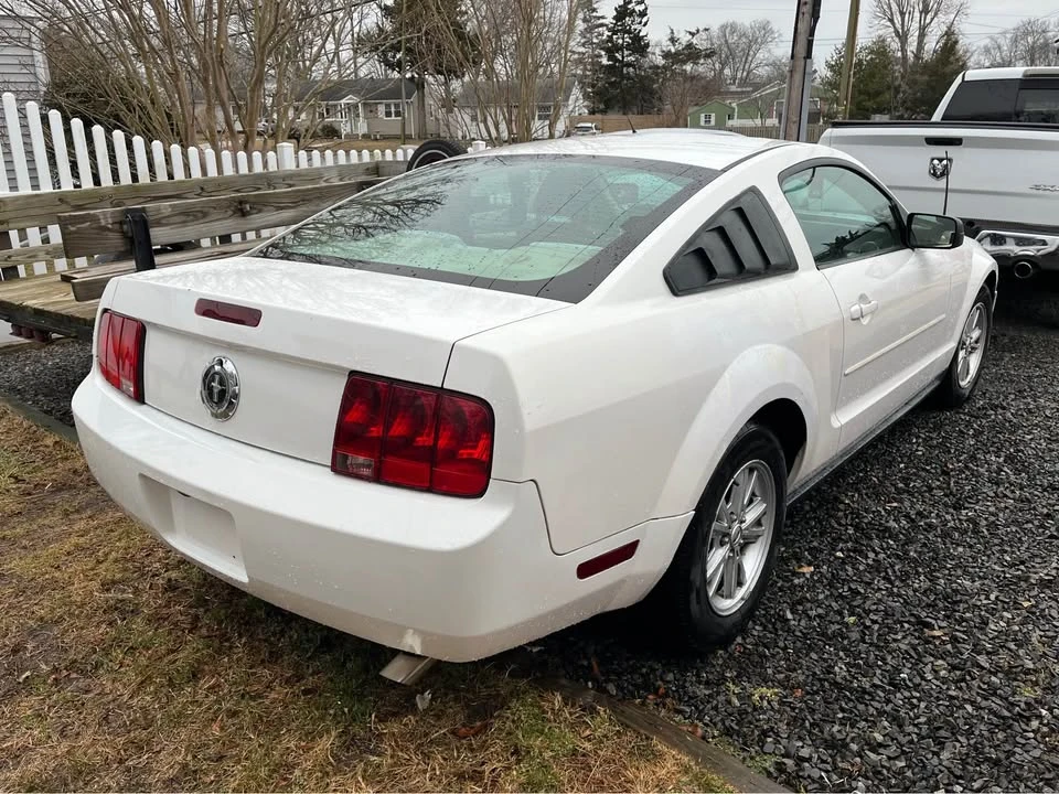 2005 Ford S197 Mustang - Image 4 of 14