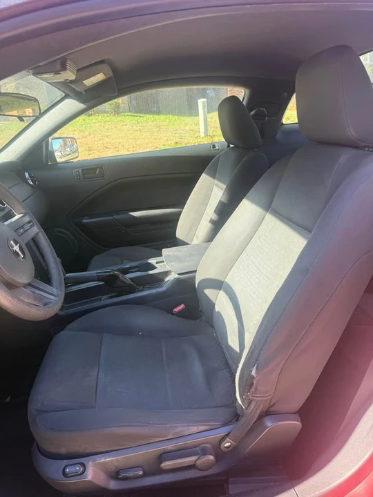 2005 Ford S197 Mustang - Image 7 of 8