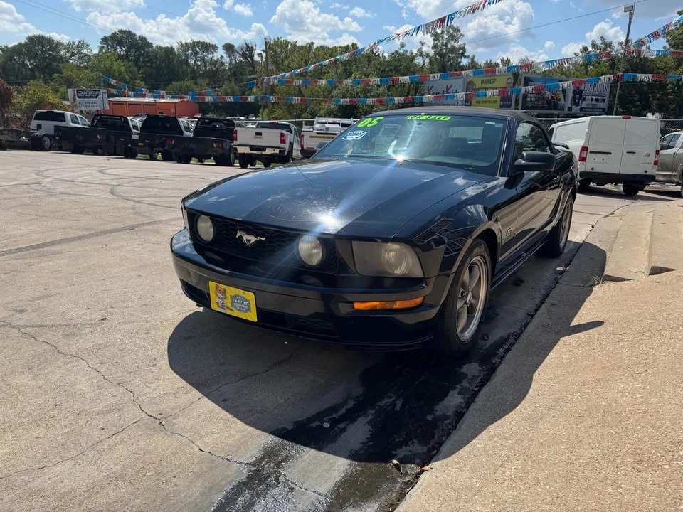 2005 Ford S197 Mustang - Image 3 of 15