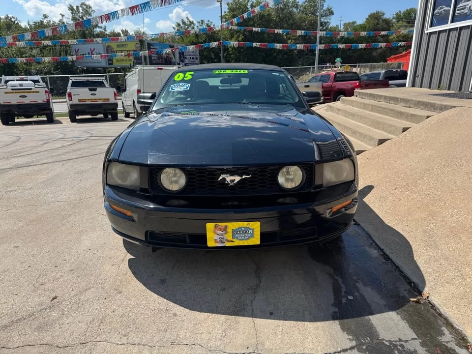 2005 Ford S197 Mustang - Image 2 of 15