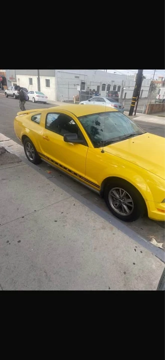 2005 Ford S197 Mustang - Image 6 of 8