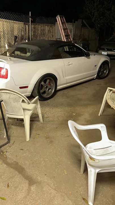 2005 Ford S197 Mustang - Image 10 of 11