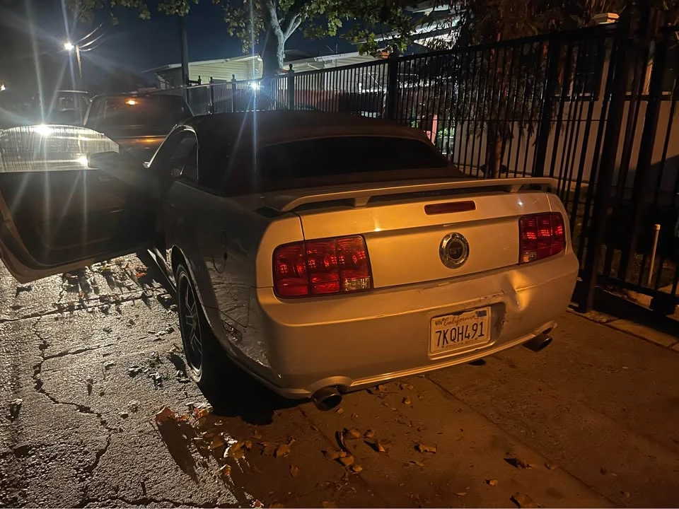 2005 Ford S197 Mustang - Image 2 of 2