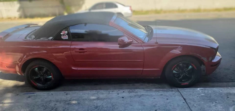 2005 Ford S197 Mustang - Image 3 of 6