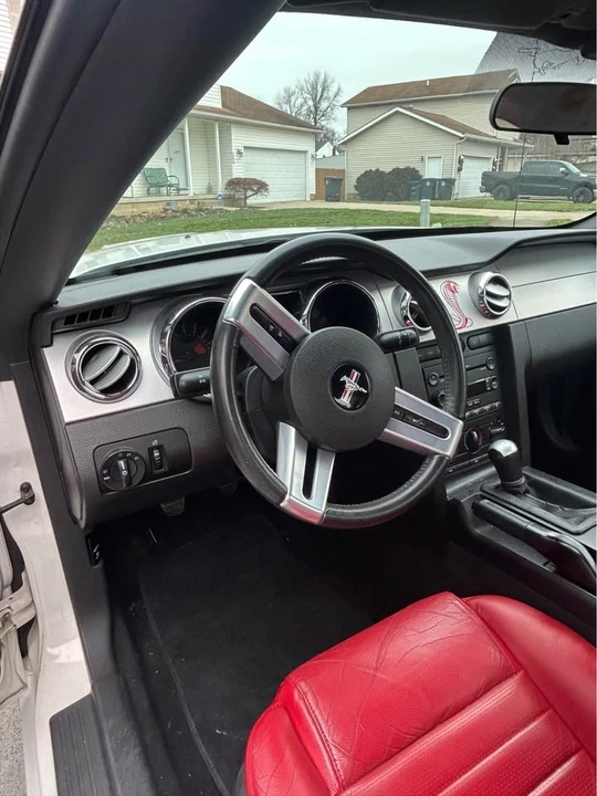 2005 Ford S197 Mustang - Image 13 of 20