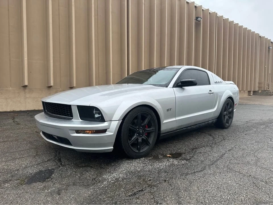 2005 Ford S197 Mustang - Image 2 of 13