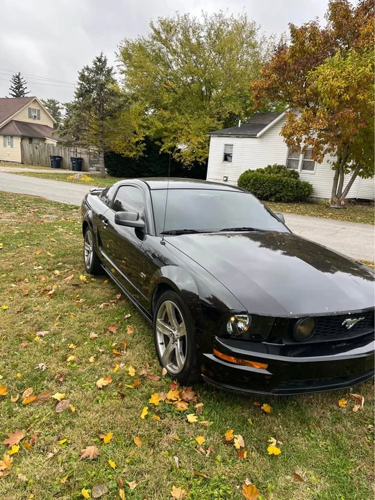 2005 Ford S197 Mustang - Image 2 of 7