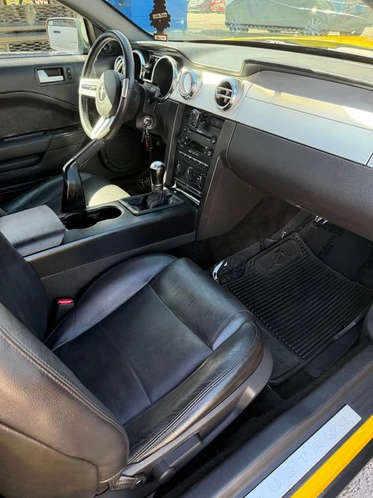 2005 Ford S197 Mustang - Image 12 of 17