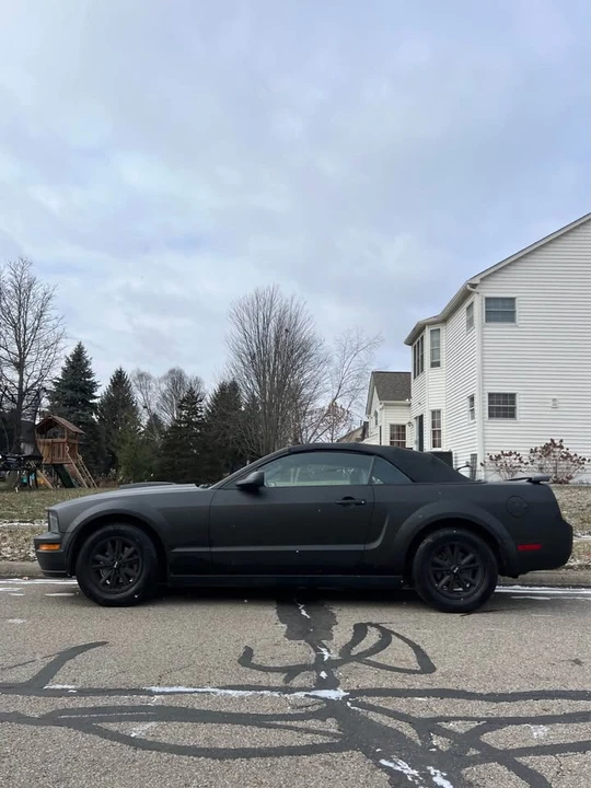 2005 Ford S197 Mustang - Image 2 of 11