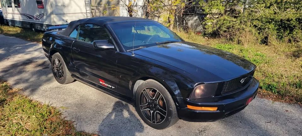 2005 Ford S197 Mustang - Image 2 of 8