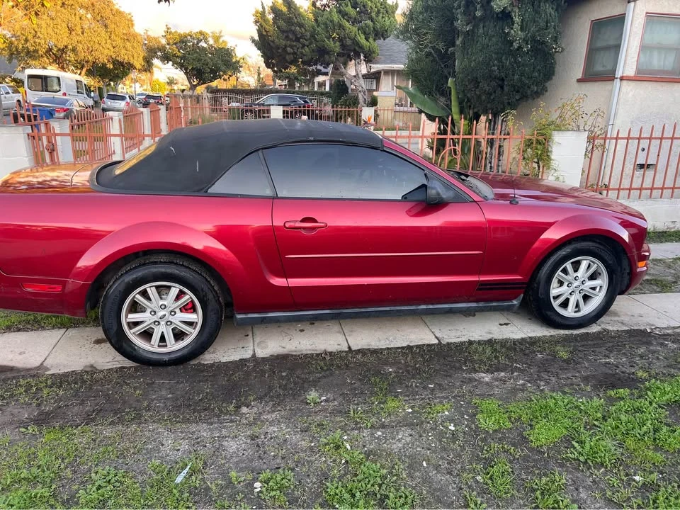2005 Ford S197 Mustang - Image 4 of 11