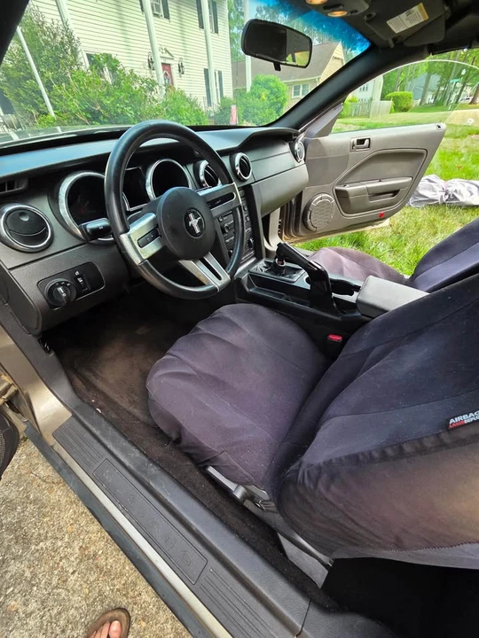 2005 Ford S197 Mustang - Image 6 of 9