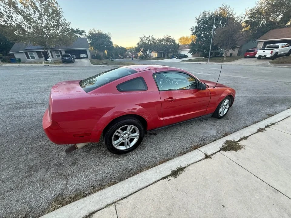 2005 Ford S197 Mustang - Image 4 of 8