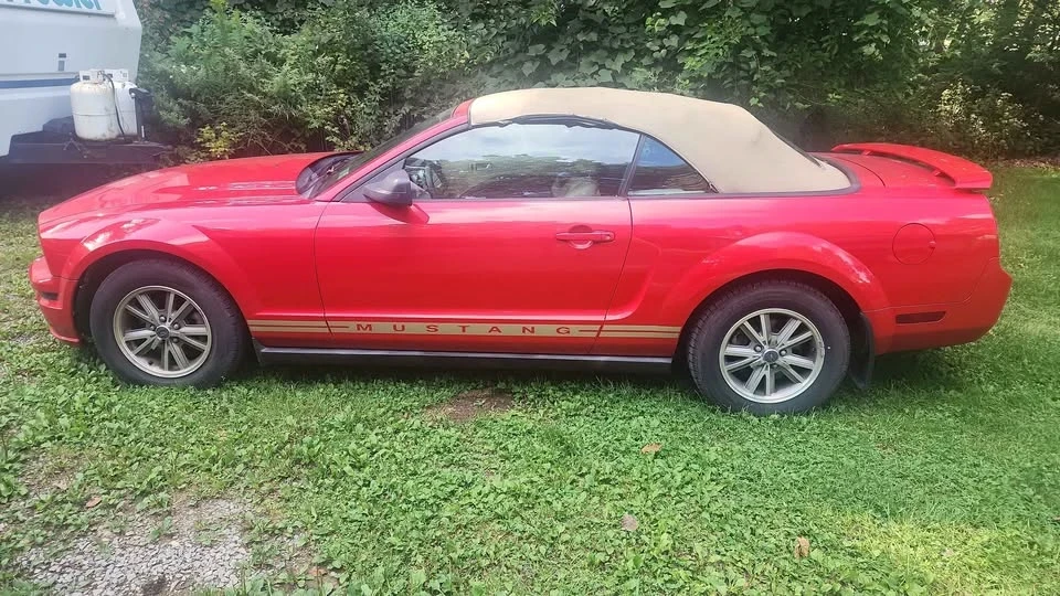 2005 Ford S197 Mustang - Image 5 of 11