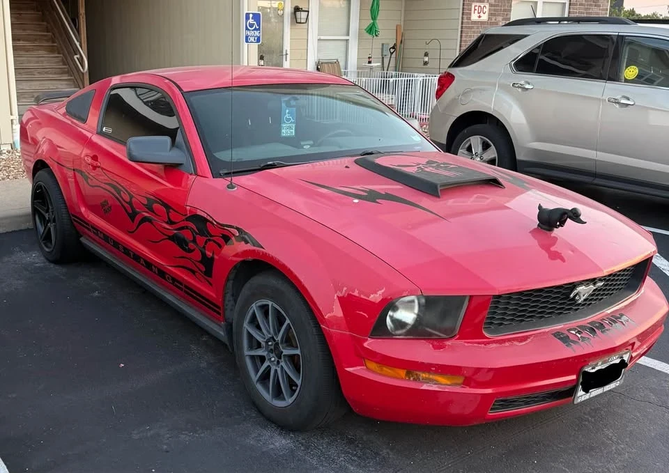 2005 Ford S197 Mustang - Image 2 of 2
