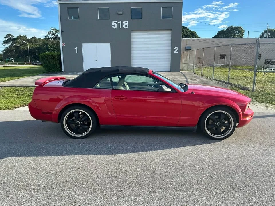 2005 Ford S197 Mustang - Image 5 of 13