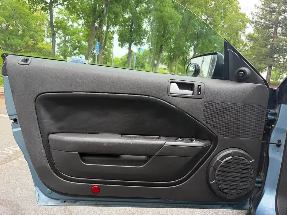 2005 Ford S197 Mustang - Image 9 of 19