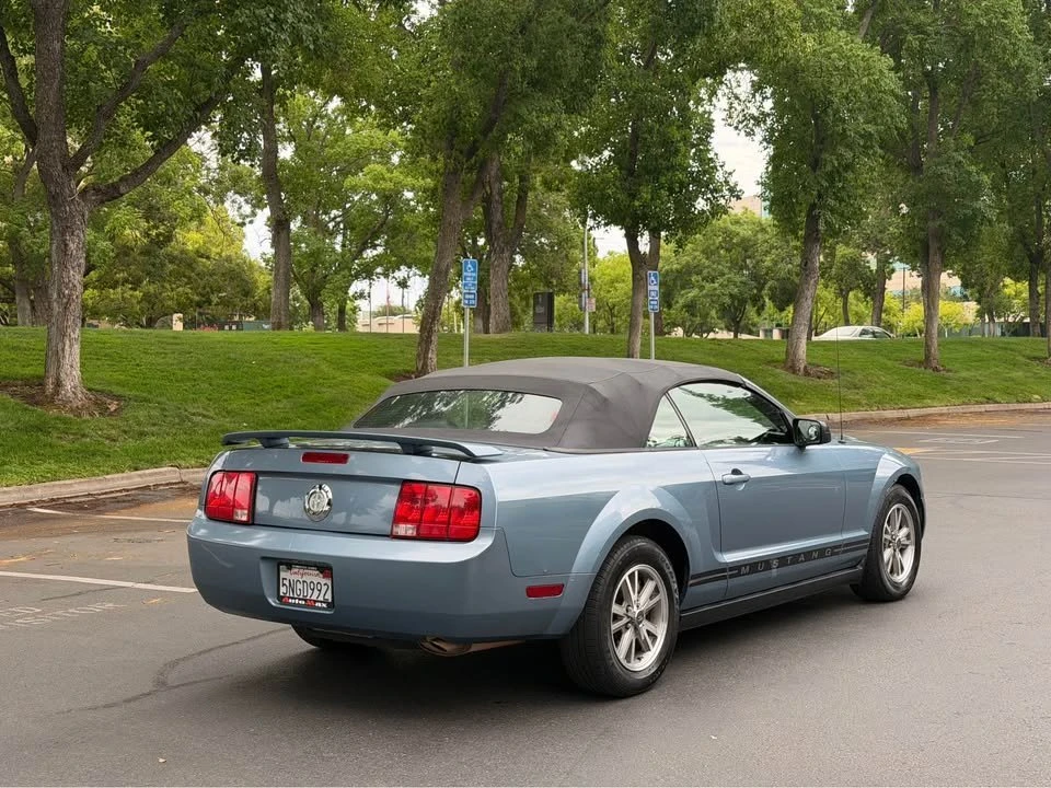 2005 Ford S197 Mustang - Image 2 of 19