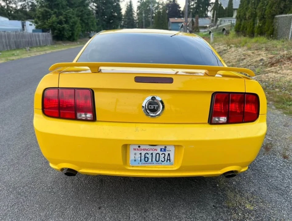 2005 Ford S197 Mustang GT - Image 2 of 11
