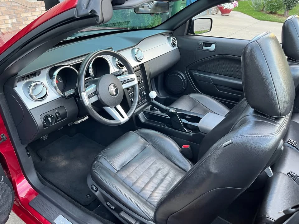 2005 Ford S197 Mustang GT - Image 14 of 19