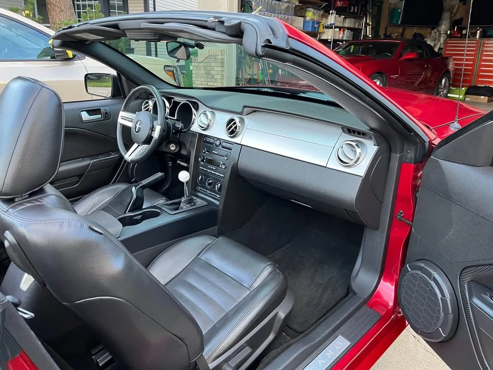 2005 Ford S197 Mustang GT - Image 15 of 19