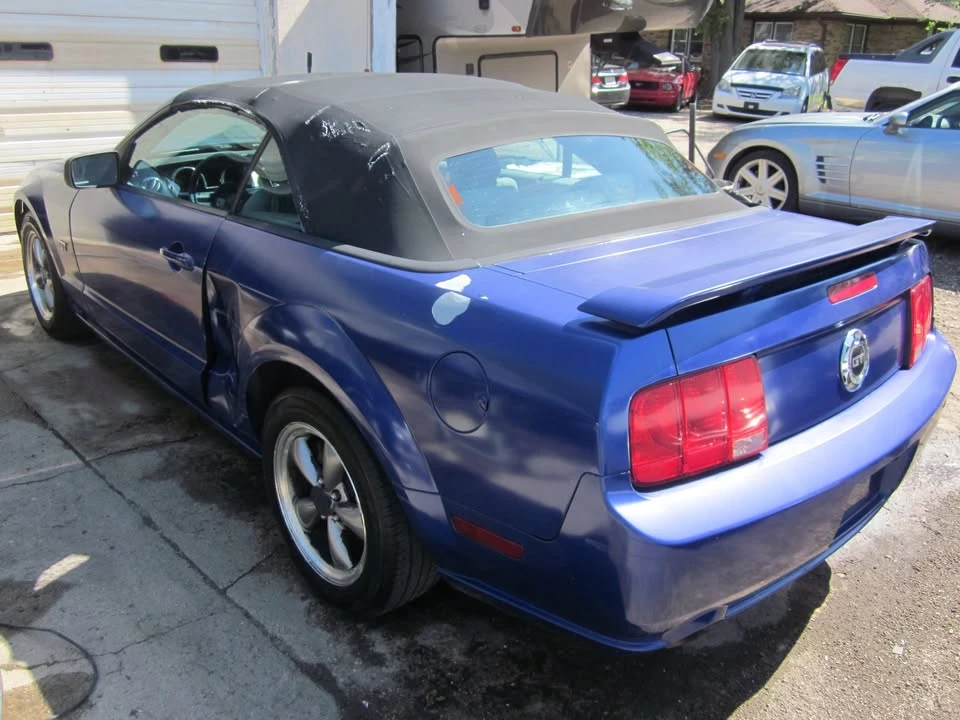 2005 Ford S197 Mustang GT - Image 9 of 14