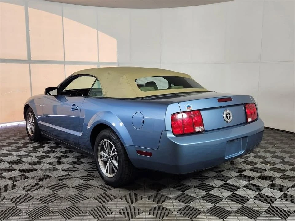 2005 Ford S197 Mustang - Image 5 of 15