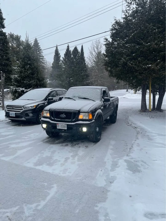 2005 Ford Ranger 3rd Gen - Image 2 of 4