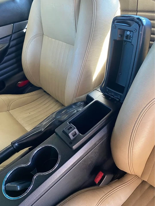 2005 Ford Thunderbird 11th Gen - Image 13 of 20
