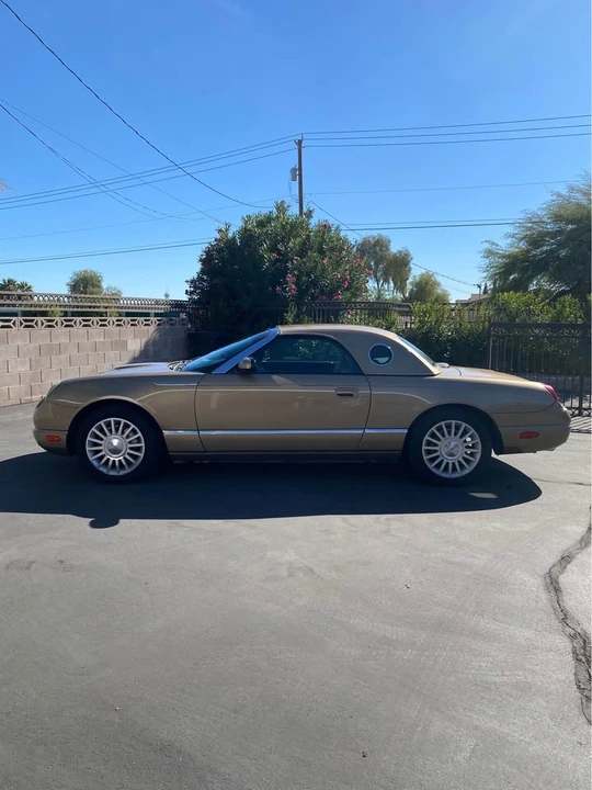 2005 Ford Thunderbird 11th Gen - Image 6 of 20