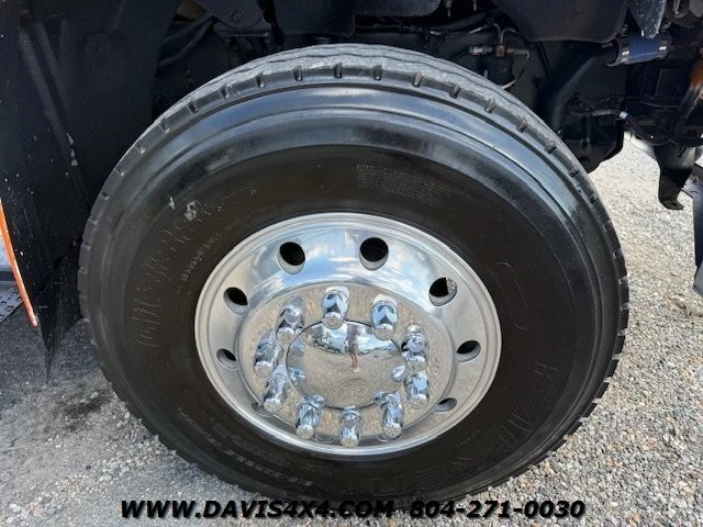 2005 Freightliner - Image 7 of 12