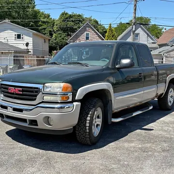 2005 GMC 1500 Club Coupe Short Bed