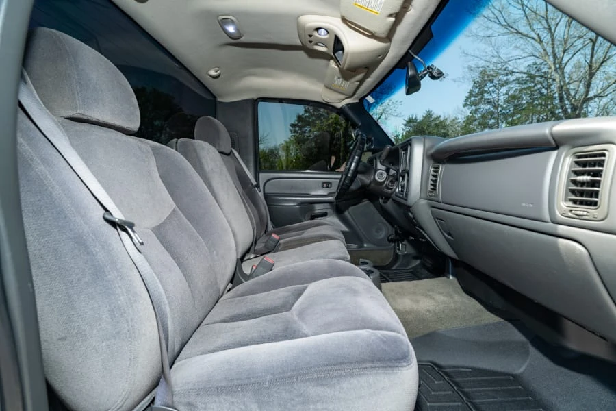 2005 GMC Sierra 2nd Gen - Image 21 of 29