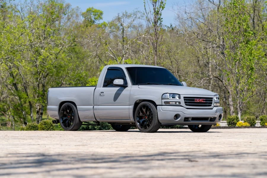 2005 GMC Sierra 2nd Gen - Image 17 of 29