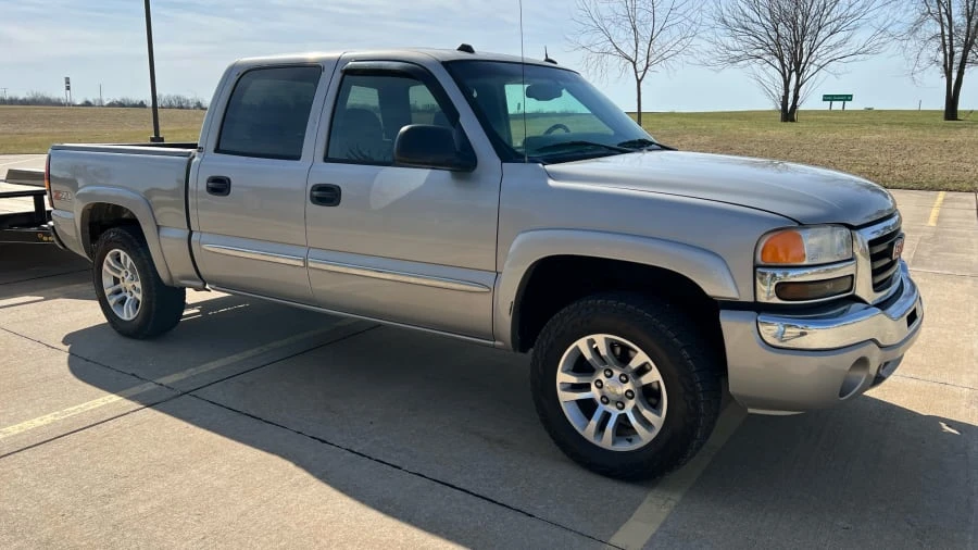 2005 GMC Sierra 2nd Gen - Image 11 of 11
