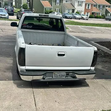 2005 GMC Sierra 1500 Regular Cab Long Bed