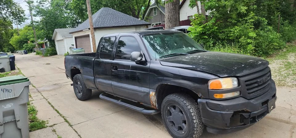 2005 GMC Sierra 2nd Gen - Image 7 of 8