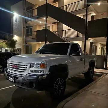 2005 GMC 1500 Regular Cab Short Bed