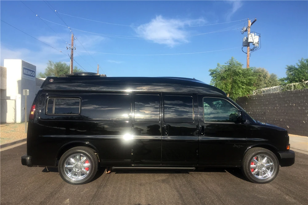 2005 GMC Savana - Image 4 of 4