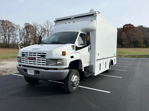 2005 GMC C5500 Topkick C5V042