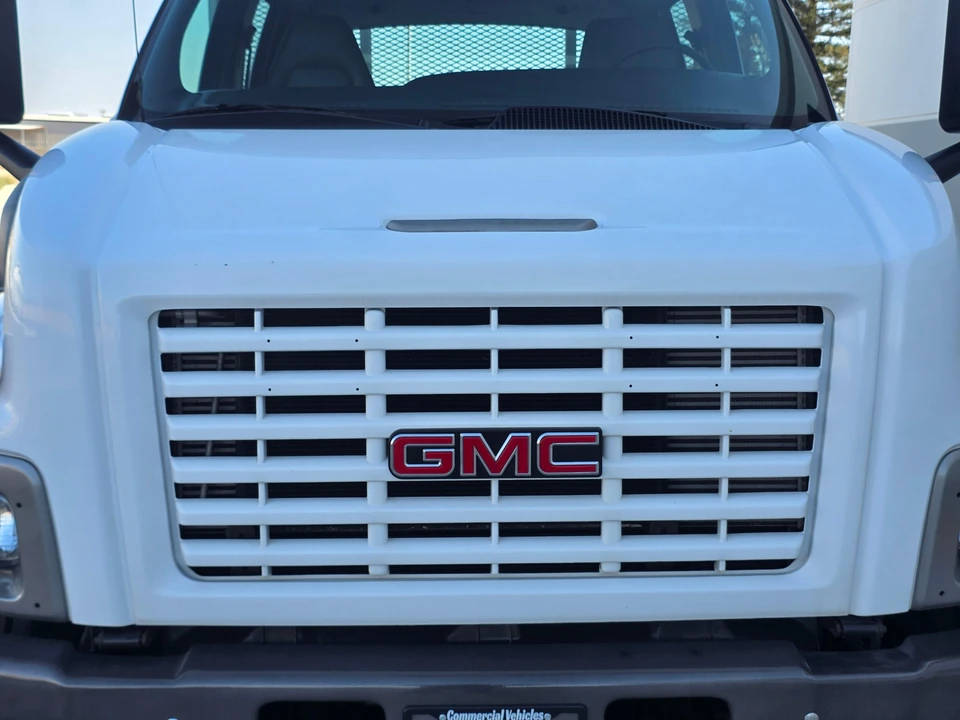 2005 GMC TopKick - Image 16 of 31